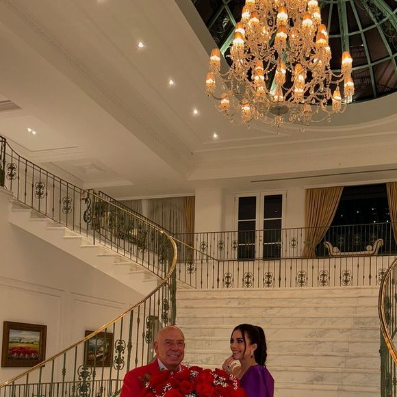 Mansão de Daniela Albuquerque e Amilcare Dallevo Jr, presidente da RedeTV: casa é a maior do Brasil