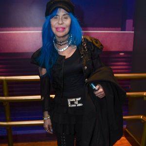 Baby do Brasil fez pregação em boate e pediu a vítimas de abuso sexual que dessem perdão aos criminosos, causando forte polêmica