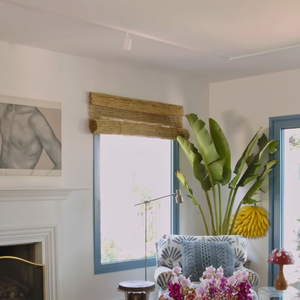 Chay Suede e Laura Neiva gostam de decorações únicas e cheias e personalidade