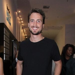 Angel Ferreira ficou conhecido por trabalhos em novelas da Globo como 'Além do Horizonte' (2013), 'Babilônia' (2015) e 'O Outro Lado do Paraíso' (2017). Em 2023, integrou o elenco de 'Terra e Paixão', sua novela mais recente.