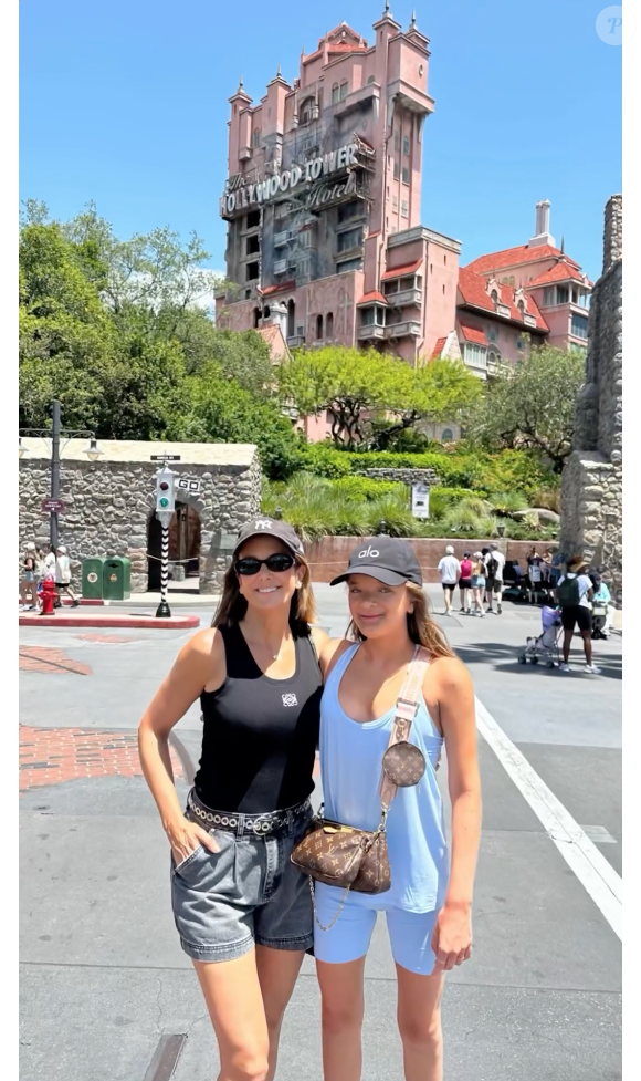 Outro fato que chamou atenção foi a bolsa de Rafa Justus da marca Louis Vuitton, já mostrada em outras ocasiões em suas redes sociais