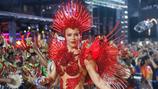 A culpa foi toda da Virgínia - e do costeiro de 12 kg? Após fiasco histórico, jurados explicam por que tiraram pontos de bateria e fantasia da Grande Rio