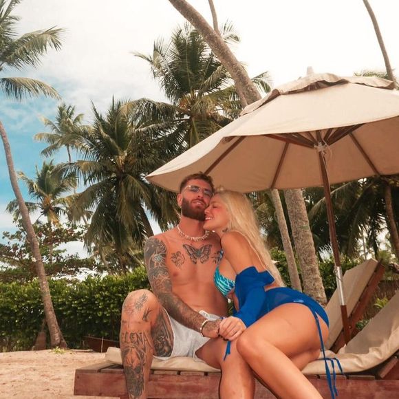 Karoline Lima tinha reatado o namoro com Léo Pereira no final do ano passado, mas o casal optou pelo fim da relação