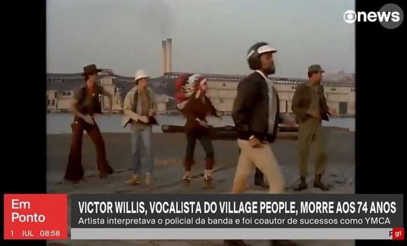 Morte de Victor Willis, do Village People: cantor de 74 anos era o 'policial' e o 'marinheiro' do grupo e foi autor de músicas como 'Macho Man'