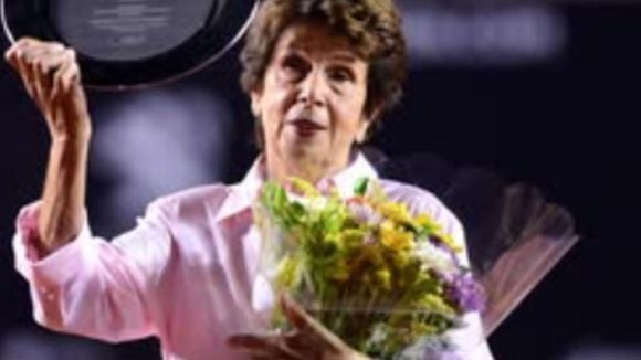 Há 97 anos, nascia Maria Esther Bueno, a ‘Bailarina do Tênis’: 19 títulos, figurino rosa ousado e mais 6 curiosidades da mulher que desafiou o machismo no esporte