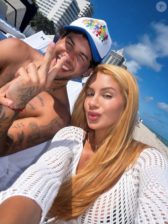 Zé Felipe e Virginia Fonseca surgiram juntos em praia dos EUA após influenciadora terminar namoro com Vini Jr.