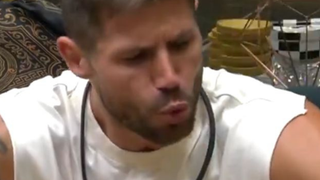 'Vai sair escorraçado': no Paredão do ‘BBB 26’, Jonas imita Babu em tom de deboche e REVOLTA internautas
