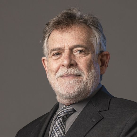 José de Abreu cita Luana Piovani e ironiza suposto registro dos filhos de Virgínia como marcas