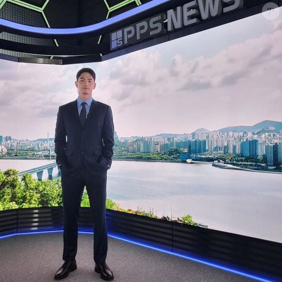 Kang Sang-jun aparentemente não tem namorada. O ator nunca foi envolvido em rumores de romance e também mantém a vida privada discreta