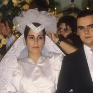 Maria de Fátima (Glória Pires) e Afonso Roitman (Cássio Gabus Mendes) em cerimônia de casamento