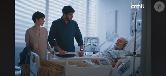 Comercial emocionante de Natal da Amil mostra família preocupada com patriarca