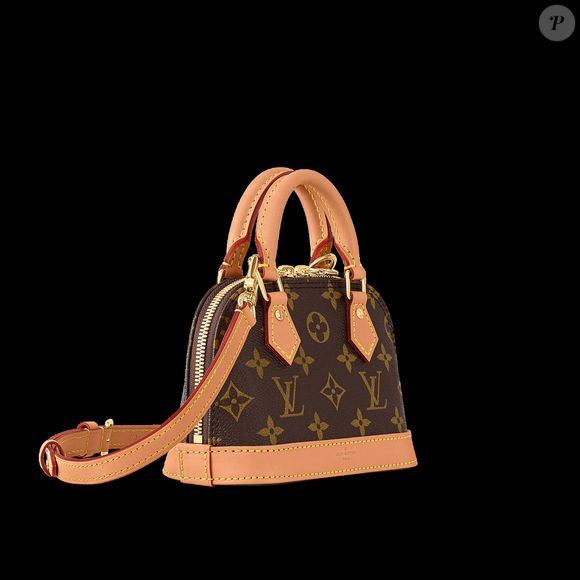 Bolsa de Maria Flor custa nada menos que R$ 12,1 mil no site oficial da grife