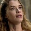 Que susto, Lívia! Resumo de 'Além do Tempo' (25 a 30 de maio) tem mocinha desesperada pelo 'fantasma' do pai, e Melissa arma truque para manter Felipe ao seu lado