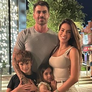 Hoje, 13 anos depois do 'BBB 11', Adriana Sant'anna e Rodrigão continuam juntos e tem dois filhos: Rodrigo e Linda