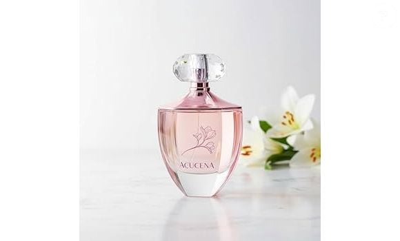 Pera, jasmim, tuberosa e musk fazem da Açucena uma das fragrâncias nacionais ideais para quem quer trocar perfumes intensos por um irresistível aroma de limpeza