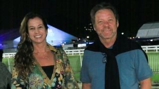 Outra separação. Após 20 anos de casamento, 4 filhos, 4 netos, e 4 cachorros, chef da Globo, Claude Troisgros revela fim do relacionamento com psicóloga: 'Agora vamos nos tornar melhores amigos'