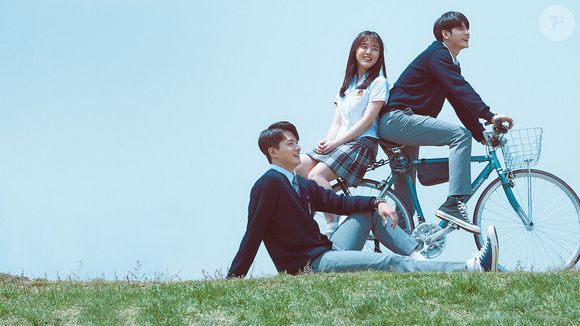 'Meus Dezoitos Anos': a vida de Choi Joon-woo muda ao conhecer Yoo Soo-bin e Ma Whi-young, colegas com quem enfrenta as descobertas do primeiro amor
