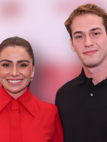 Entrevista | Giovanna Antonelli dá conselho real a Pietro Antonelli antes de estreia na TV Globo em 'Quem Ama Cuida': 'Ser filho de duas pessoas conhecidas não pode virar peso'