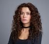 Bahar faz uma série de perguntas a Sirin e alega que a família precisa falar do que aconteceu após Sarp ser dado como morto, na novela 'Força de Mulher'; capítulo de 8 de abril de 2025, terça-feira
