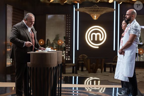 'MasterChef Brasil 2025': Erick Jacquin experimenta os pratos de Tereza e Ricard