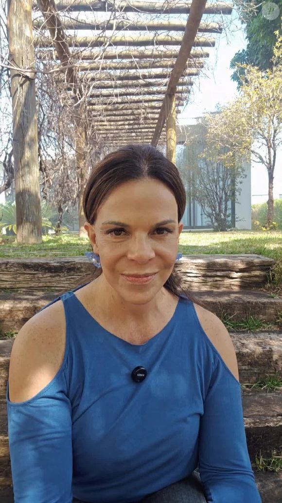 Sula Miranda ainda pontuou a dificuldade de processar o luto, já que precisou dar sequência à agenda de compromissos