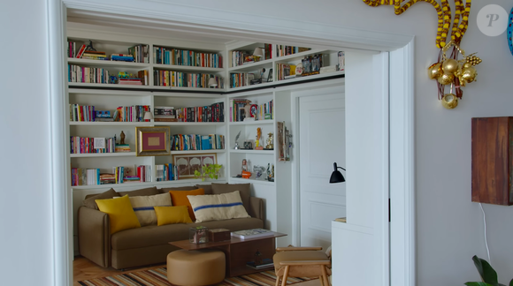 Taís Araújo e Lázaro Ramos apostaram em ambientes integrados, sem portas, para conectar seu apartamento