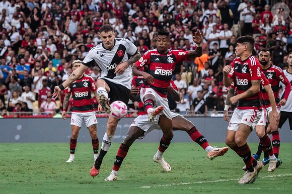 Flamengo x Vasco passa ao vivo na Globo no sábado 15 de fevereiro de 2025