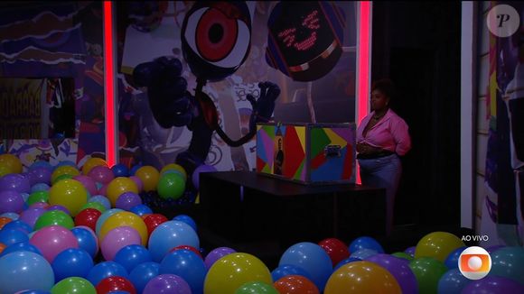 Camilla deve encontrar cinco dentre 22 mil bolinhas em desafio inédito e esgotante do 'BBB 25'