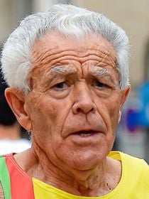 Juan López, maratonista espanhol de 82 anos: 'No café da manhã, como uma colherada de pólen e um pão torrado com azeite, queijo cottage e mel'