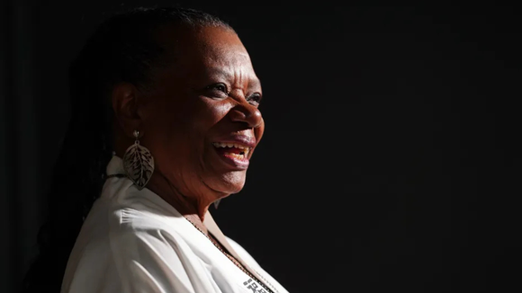 ‘Doei até o último prego da parede...': a resposta sincera de Neusa Borges após rumores de que estaria falida e passando fome