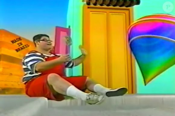 'Chaves brasileiro', 'Miguelito' foi fiasco na RedeTV!, onde tem exibição relâmpago após negociação com a Record - foto da abertura da série mostra personagem semelhante ao Nhonho