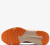 Leve, confortável e cheio de estilo: o Nike Run Defy Feminino conquistou clientes por unir amortecimento macio e um design sofisticado que combina perfeitamente com a rotina corrida do dia a dia