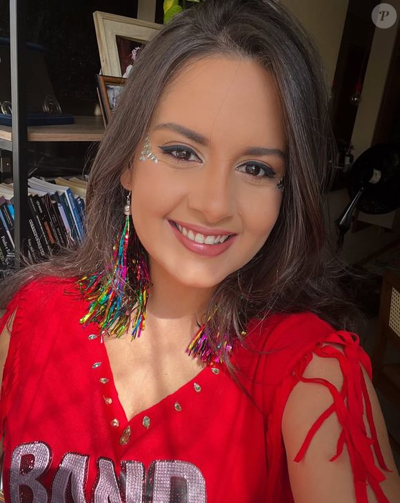 Morte de Alice Ribeiro: jornalista voltava de reportagem sobre acidentes em estrada quando carro bateu de frente com caminhão