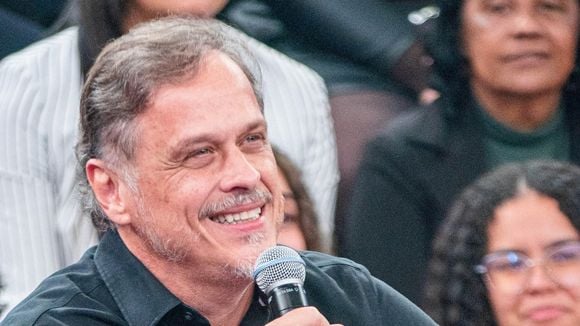 Alexandre de 'A Viagem', Guilherme Fontes revela dor intensa após ataque de cobra: 'Doeu tanto que...'