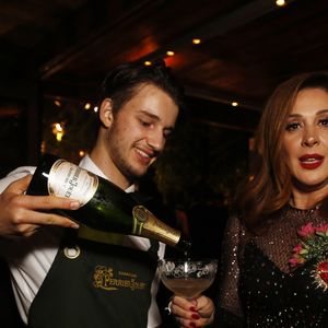 A balança também pesa: além de dificultar o emagrecimento, o álcool favorece resistência à insulina e acúmulo de gordura abdominal nessa fase da vida