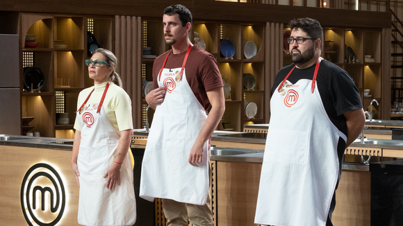 Quem saiu do 'MasterChef 2025'? Prato polêmico rende bronca histórica na semifinal; aos detalhes