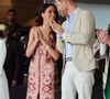 Vale lembrar que tanto a Duquesa de Sussex como seu esposo, o Príncipe Harry, se afastaram da Família Real em 2020, após abdicarem das obrigações reais.