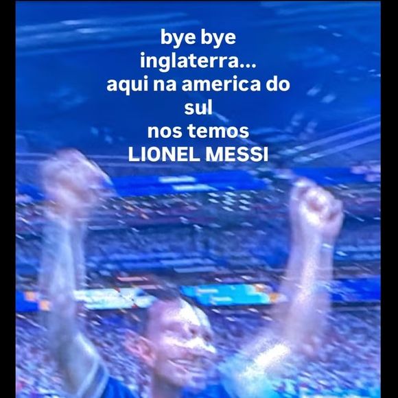 Carolina Dieckmmann virou assunto nas redes ao declarar torcida pela Argentina de Messi. Depois da repercussão, ela fez um novo desabafo sobre racismo