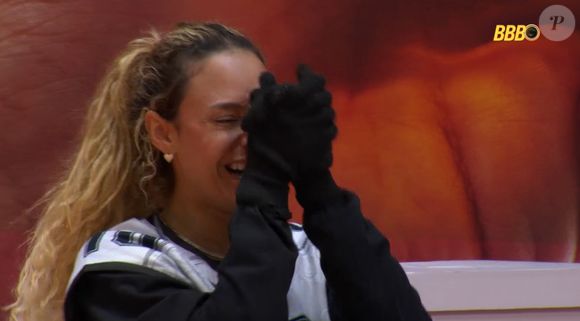 Sarah Andrade foi a vencedora da Prova do Anjo em uma disputa acirradíssima contra Breno