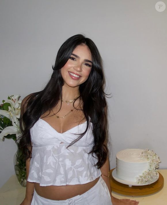 Gravidez de Giovanna Buscacio: irmã de Giullia Buscacio recebeu parabéns de seguidores ao revelar que será mamãe