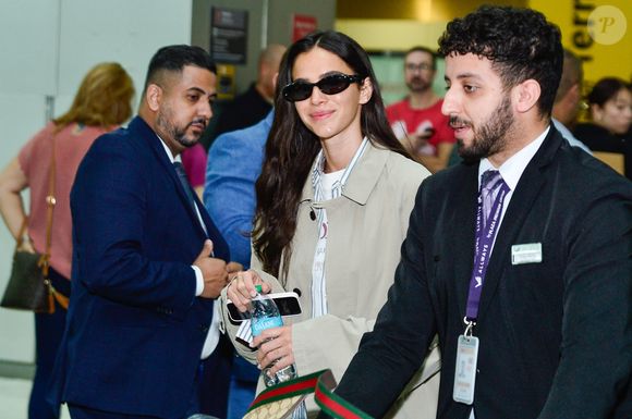Bruna Marquezine desembarcou em São Paulo após uma breve passagem pelos Estados Unidos