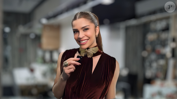 Inspirada na década de 1980, Arminda é descrita pelas figurinistas como 'teatral, autêntica e dona de si', e o público não para de comentar o figurino poderoso