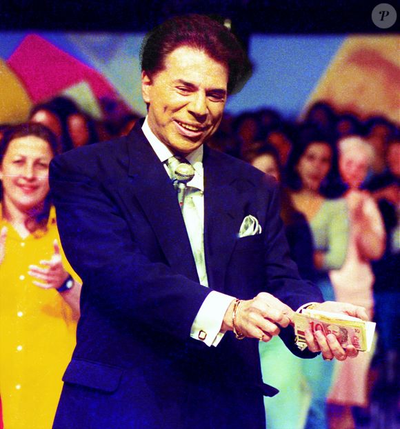 'Topa Tudo por Dinheiro' de Silvio Santos saiu do ar em 2001 para dar espaço a 'Casa dos Artistas'