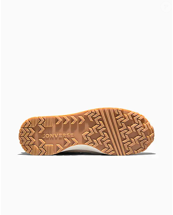 Com mesh, camurça e espuma interna, modelo da Converse aposta em conforto prolongado para a rotina agitada