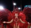 Virgínia Fonseca teve problemas com a fantasia no desfile da Grande Rio