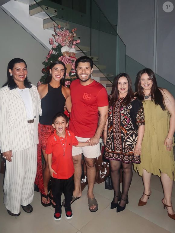 Natal dos Famosos: Gabriela Versiani celebra data em família com Murilo Huff e filho do sertanejo, Leo, fruto da relação com a saudosa cantora Marília Mendonça