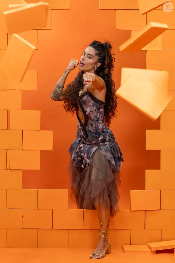 ‘BBB 26’: Aline Riscado está em segundo lugar com diferença mínima, 42,89%