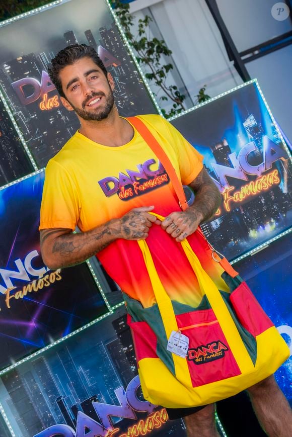 Pedro Scooby tem 4 filhos, sendo 3 com Luana Piovani: com passagem pelo 'BBB', surfista hoje está no 'Dança dos Famosos 2026'