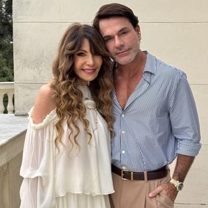 Elba Ramalho chocou a web na última semana ao surgir com o rosto rejuvenescido em uma postagem no Instagram