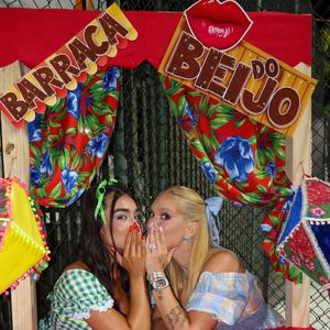 A festa julina promovida por Virgínia Fonseca e Vini Jr. reuniu decoração temática, amigos próximos e muito clima de romance